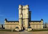 Vincennes_-_Chateau_02