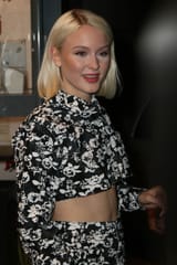 Zara-Larsson-Blonde-Swedish-Celebrity-Singer-at-the-nrj-radio-station-in-paris-11-16-2018-5