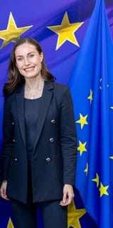 Sanna_Marin_at_the_European_Commission_-_2025_-_P065828-802783_c