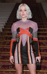Zara-Larsson-Blonde-Swedish-Celebrity-Singer-Balmain-Fashion-Show-in-Paris--07