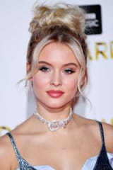 Zara-Larsson-Blonde-Swedish-Celebrity-Singer-BBC-Music-Awards-2016--05