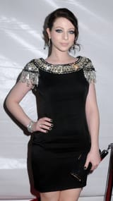 michelle-trachtenberg-premiere-of-cop-out-at-amc-loews-v0-8j3y16t8bkve1
