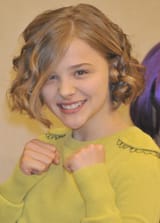 Chloe_Moretz_Kick_Ass_Press_Reception_TokyoOct28_007_122_213lo