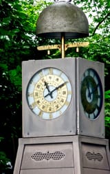 japanese lantern clock