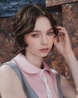 emma-myers-wows-in-retro-chic-for-variety-3[1]