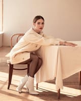 alison-brie-in-insty(2)