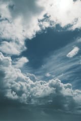 photo-1711727694492-5c0a2ed46b8a