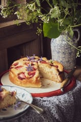 strawberry cake