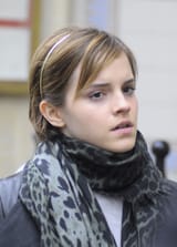 emma-watson-scarf-princess-1