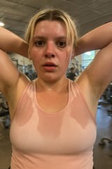 20250720_1828_Intense Gym Workout_remix_01k0mz4eahf00a08f9e3p717y8