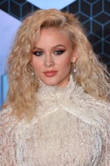 Zara-Larsson-Blonde-Swedish-Celebrity-Singer-mtv-europe-music-awards-in-rotterdam-11-6-2016-2
