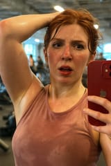 20250720_1844_Gym Mirror Selfie_remix_01k0n00rxee05rmx1ys8885rn9