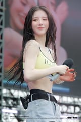HeeJin_003