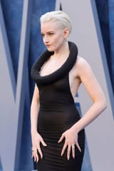 julia-garner-at-vanity-fair-oscar-party-in-beverly-hills-03-12-2023-8