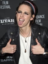 kristen_stewart_attends_the_short_program225