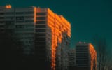 1712617857021v-3