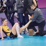 Zehra foot massage