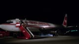 Airplane.1980.1080p.BluRay.DTS.x264-iFT.mkv_snapshot_00.08.06_[2025.06.12_18.06.48]