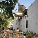 12india-crash-scene-gklj-square640-v2