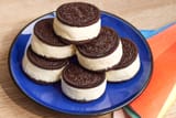 Simply-Recipes-Ice-Cream-Sandwiches-LEAD-4-c09eecd6053c4347bb6058cfec0acb6b