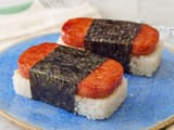 AR-49785-spam-musubi-DDMFS-4x3-b85d3d803cc64e4a8272314e4ce532d0
