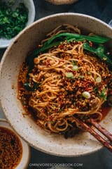2002_Dan-Dan-Noodles_001