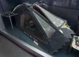1024px-F-117_Canopy_shot_down_over_Serbia_1999_Museum_of_Aviation_Belgrade (2)