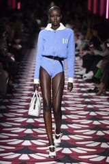 adut-akech-walks-the-runway-at-the-miu-miu-show-ready-to-news-photo-1594219913