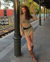 wir machen da jetzt paar fotos bitte komm doch ja jetzt drück einfach drauf ganz oft jetzt schnell ok danke