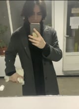 672