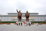 North-Korea-DPRK-Pyongyang-Mansudae-Grand-Monument-statues-scaled