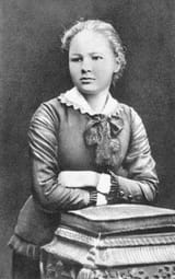 Marie_Sklodowska_16_years_old