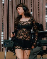 clairo-gov-ball-day-one-2025-060625-credit-sara_feigin-2[1]