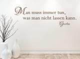 3310_1-wandtattoo-man-muss-immer-tun-flur