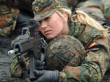 Halt! Wo sind deine Papiere