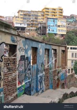 stock-photo-jungle-of-a-city-slum-valparaiso-chile-7227061