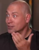 8424