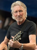 Roger_Waters_Newport_Folk_Festival_2015