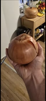 1000025983