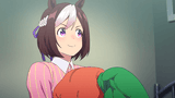 Spe-chan watching Suzuka walk in circle