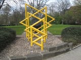 Denkmal_zur_Erinnerung_an_die_Jüdische_Synagoge_Dortmund_Dorstfeld