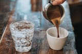 Kaffee und wasser deutsch