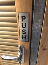 1746212631552575