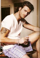 Kıvanç Tatlıtuğ (2)