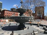 berczy park dog fountain
