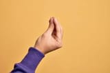 the italian hand thing