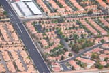 05_Suburban_homes_in_Las_Vegas_-_American_suburbia_aerial_view
