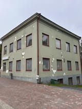 1734366766417105