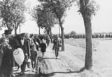 Bundesarchiv R 49 Bild-0131, Aussiedlung von Polen im Wartheland