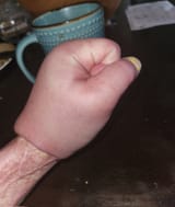 1740757438590481